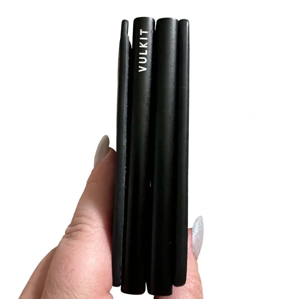 VULKIT WALLET | minimalist, RFID-blocking wallet